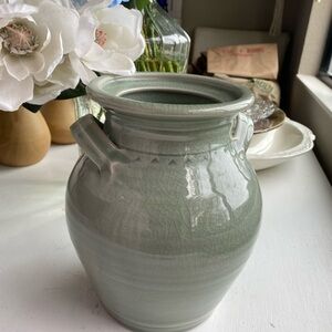 8” Vintage Simon Pearce Ceramic Crackle Glaze Vase in Soft Sage Green